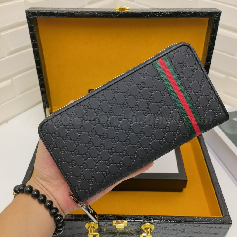 Gucci Wallets 75